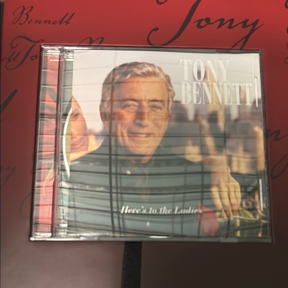 Tony Bennett Ultimate Collection Box Set - Picture 8 of 10